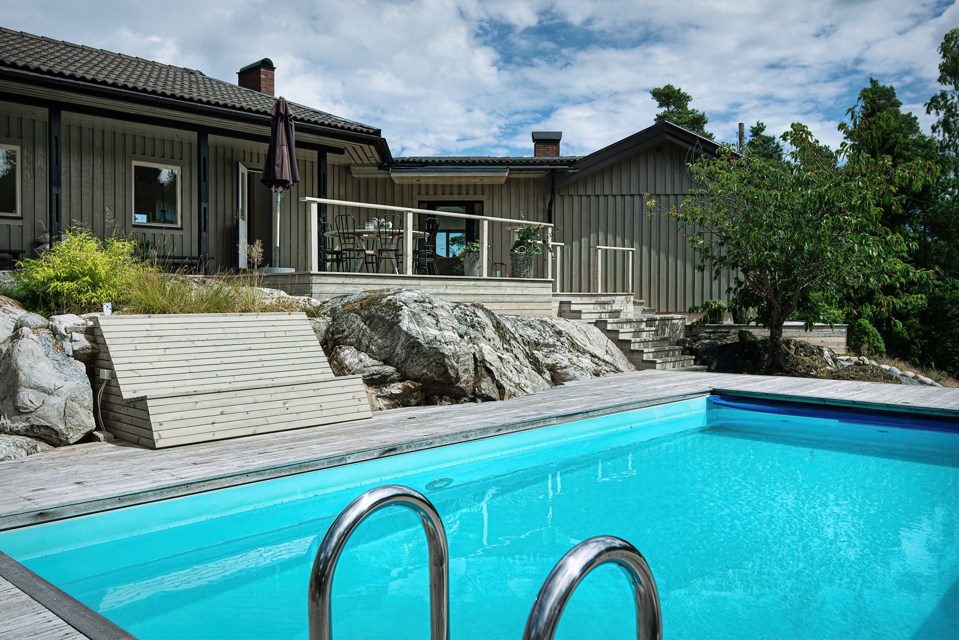 Bygga pool